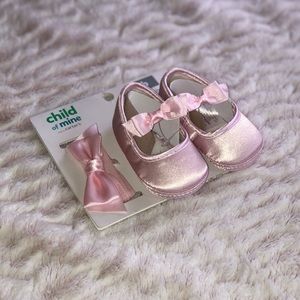 CARTER’S HEADBAND AND SHOE SET